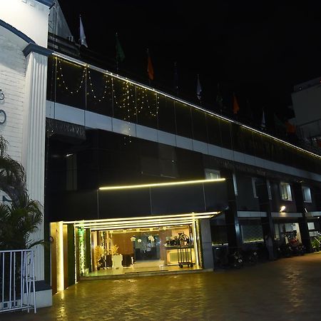 Hotel Mars Chennai Eksteriør bilde