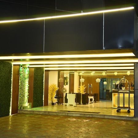 Hotel Mars Chennai Eksteriør bilde