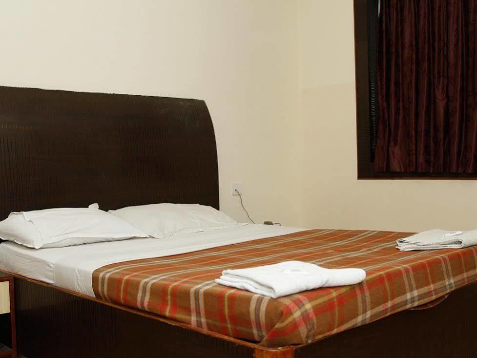 Hotel Mars Chennai Eksteriør bilde