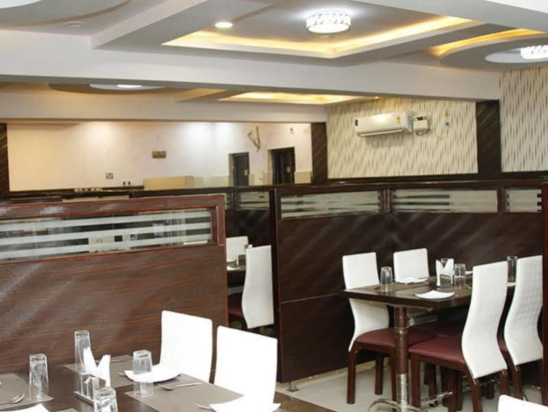 Hotel Mars Chennai Eksteriør bilde