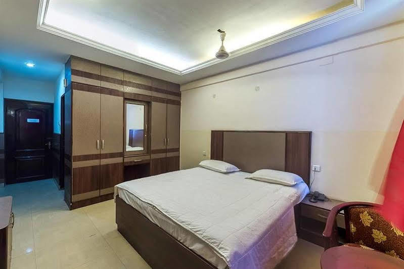 Hotel Mars Chennai Eksteriør bilde